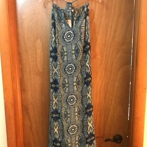 Diamond back maxi dress